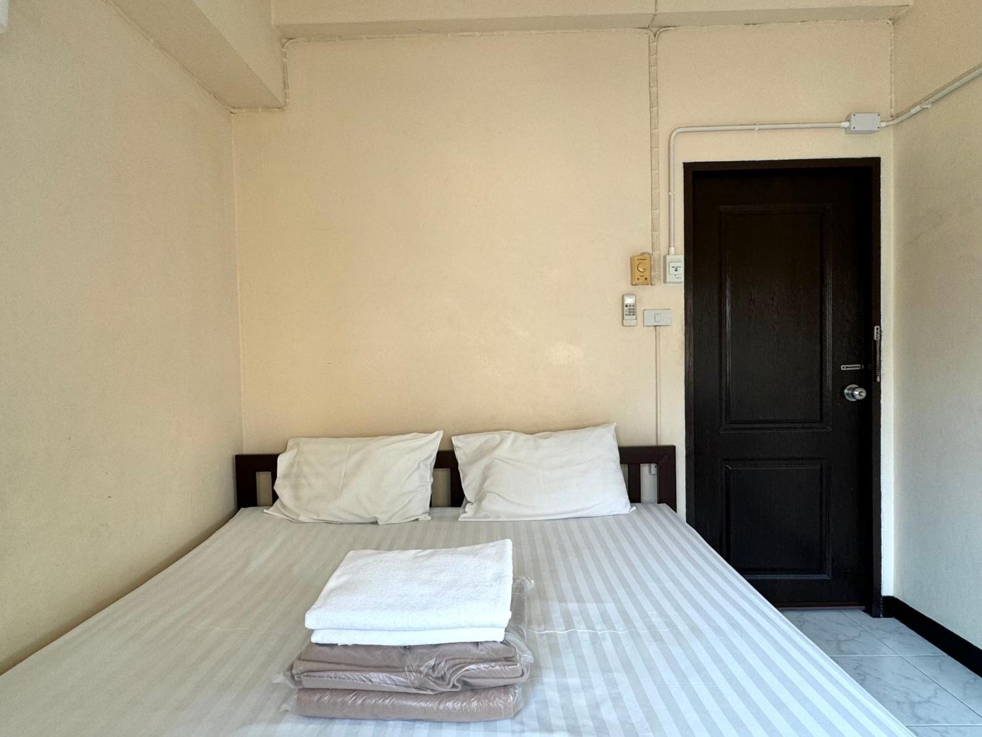 Kc Guest House Bangkok Exterior foto